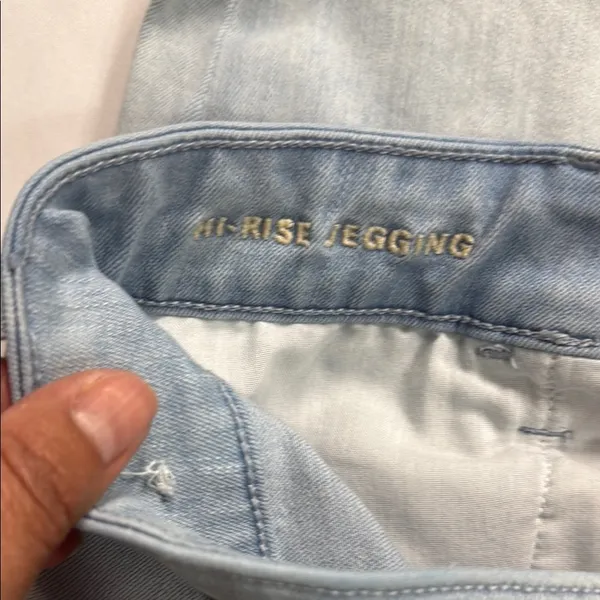 American Eagle Outfitters Light Blue Skinny Jeans - Image 7