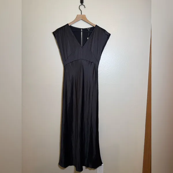 Madewell Wide V-Neck Satin Midi‎ Dress - Image 2