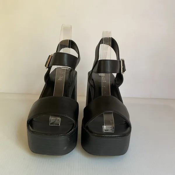 SODA Women’s Black Platform Block Heel Sandals Ankle Strap Y2K Size 8.5 - Image 7