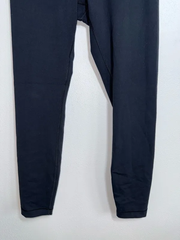 Victoria’s Secret Black Cropped Leggings High Rise 25” Skinny Athletic - Image 4