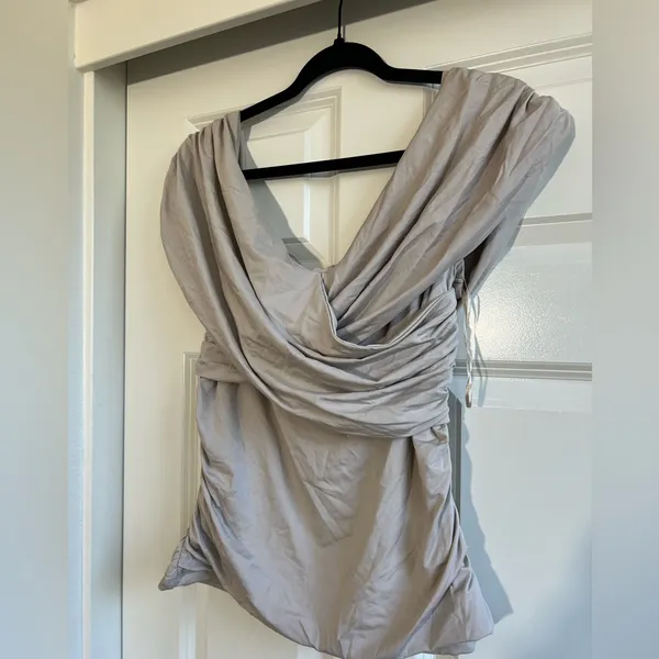Abercrombie Off-The-Shoulder Ruched Wrap Top - Image 3