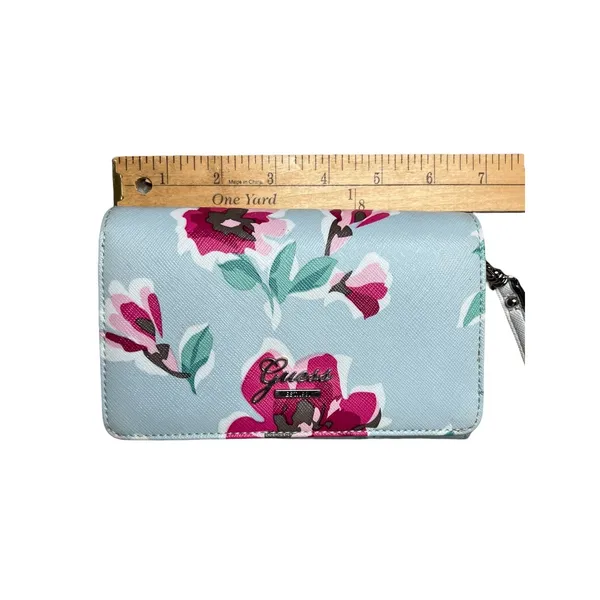 GUESS Kamryn Floral Saffiano Faux Leather Wristlet Wallet - Light Blue/Pink - Image 4