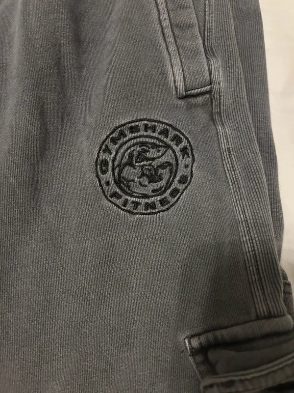 Gymshark sweatpants - Image 2