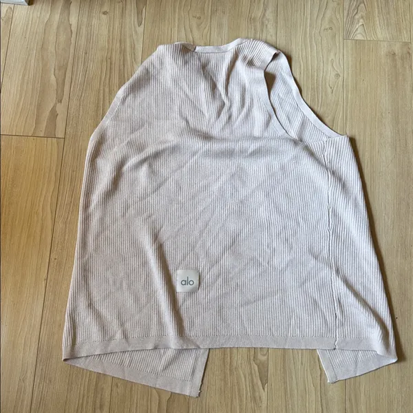 ALO Yoga Ribbed Vest in Soft Beige - Image 2
