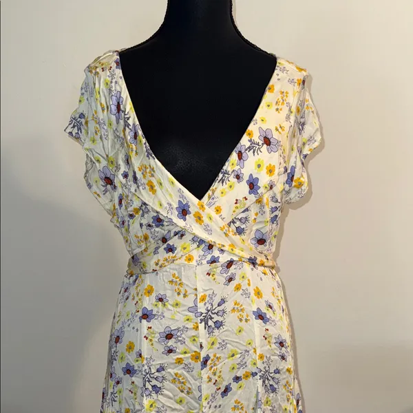 Free People Chic Floral V-Neck Mini Dress - Image 4