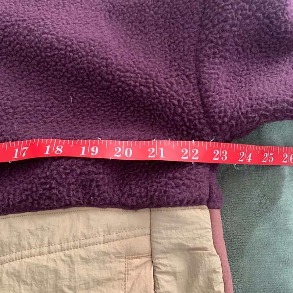 Fabletics Mallory Fleece colorblock Pullover size L - Image 4