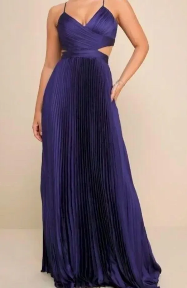 Lulus Formal Dress - Image 2