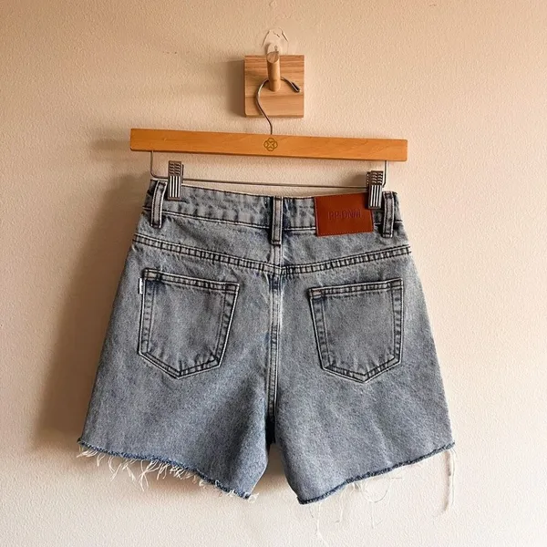 New Princess Polly Lauren’s Denim Shorts Size 2 - Image 3