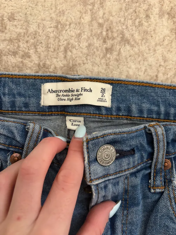 Jeans - Image 2