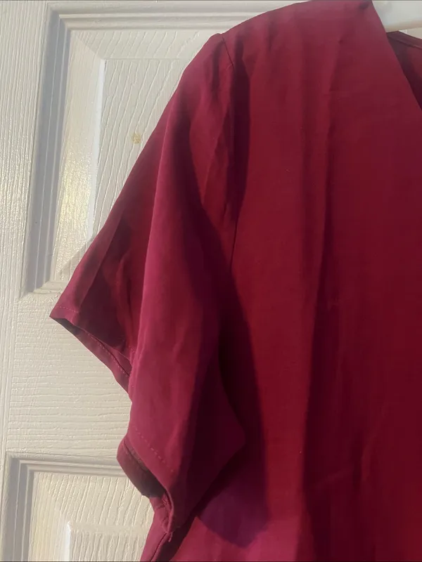 Women’s V-Neck Tiered Dress in Burgundy - Image 2