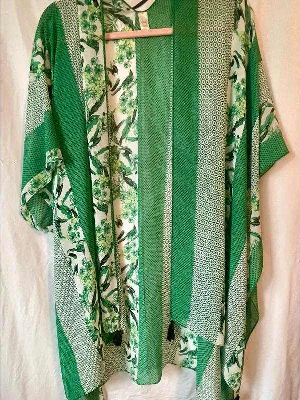 Kimono Cover Up - Open Cardigan ~ One Size ~ Green White Floral ~ Tassel Trim - Image 6