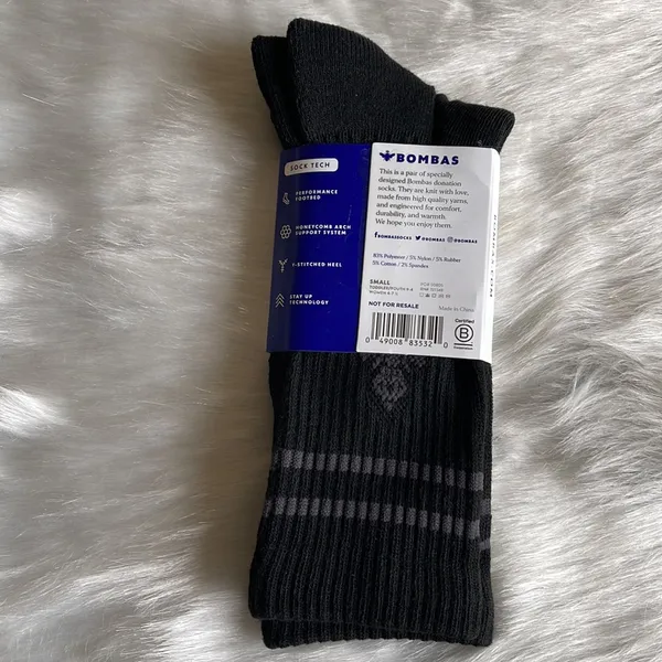 Bombas Women’s size 4-71/2/Youth Size 9-4 Solid Black Calf Socks NWT LAST PAIR - Image 3