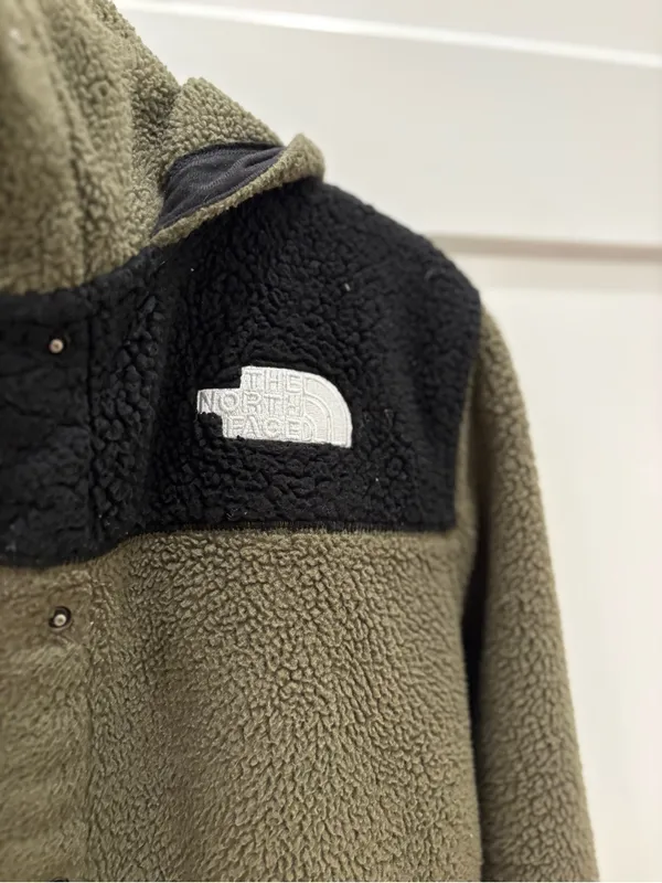The North Face Gemma Fleece Jacket Size Small - Image 3