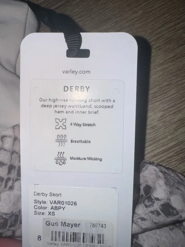 Varley Shorts - Image 4