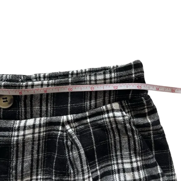 Altar'd State Shorts Juniors M Black White Plaid High Rise Pockets Casual - Image 5