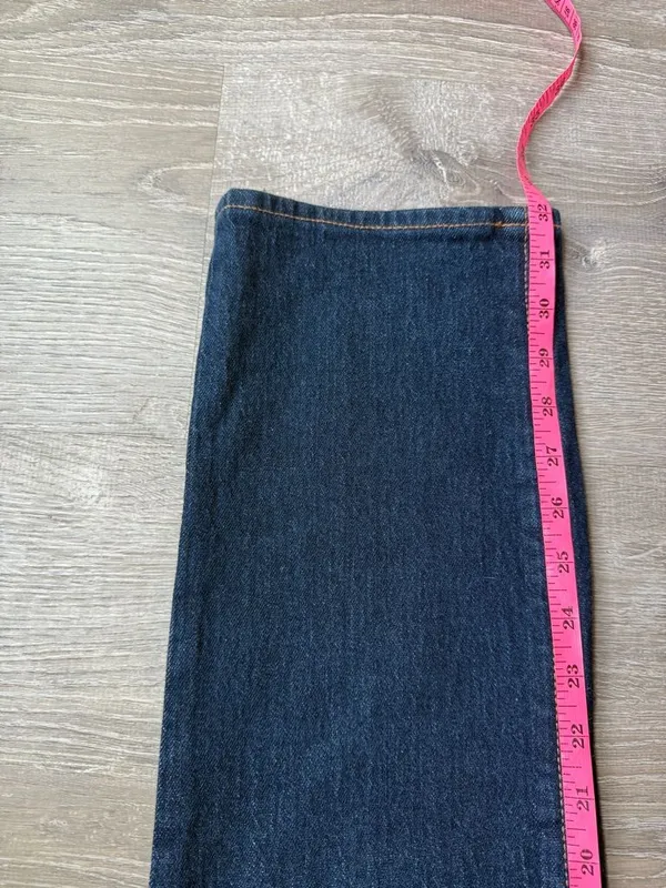 Aritzia Denim Forum Rowan Super Hi-Rise Straight Jean 27 - Image 9