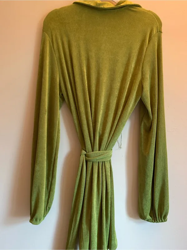 Princess Polly Olive Green Velvet Wrap Dress Formal Party Size 10 Outfit Summer - Image 4