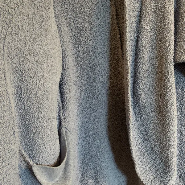 UGG Women’s Soft Fremont Cardigan in Boucle‎ Blue Medium - Image 4