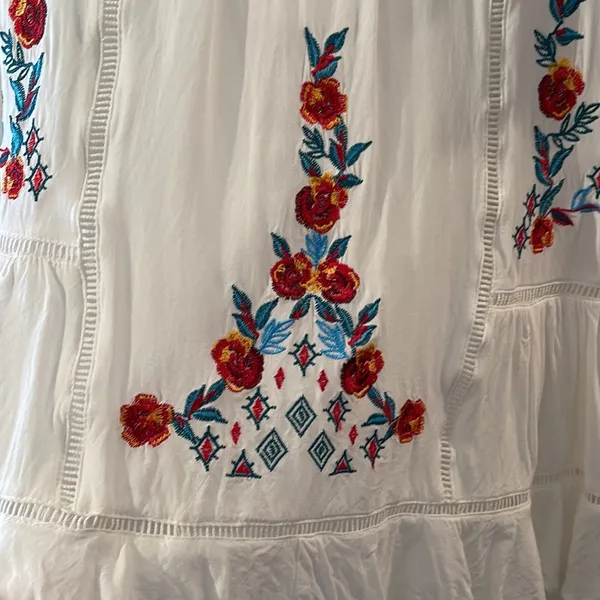 Altar’d State white dress - Image 2