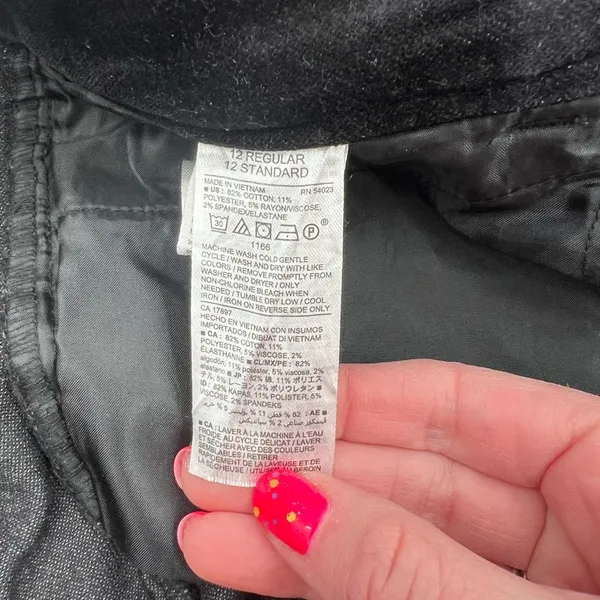 ***FIRM*** Old Navy Pixie Pants 12 - Image 3
