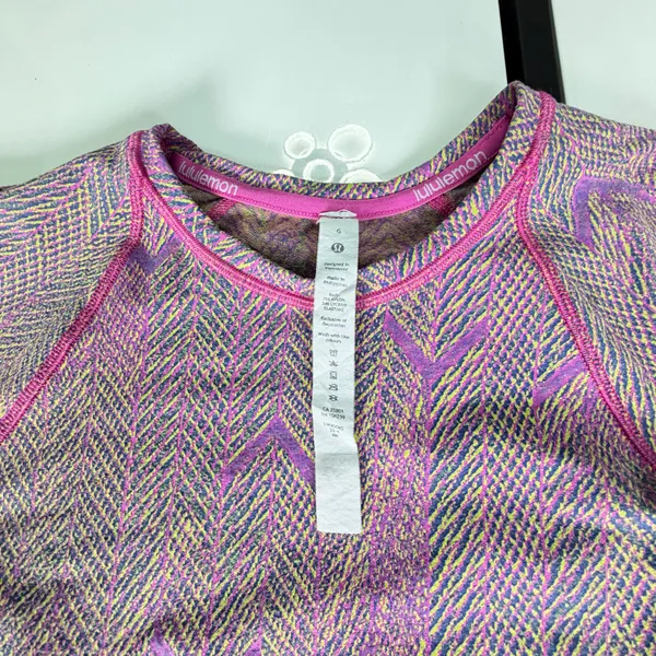 Lululemon Swiftly Tech Long Sleeve Crew Shirt Chevron Knit Purple Yellow Size 6 - Image 16