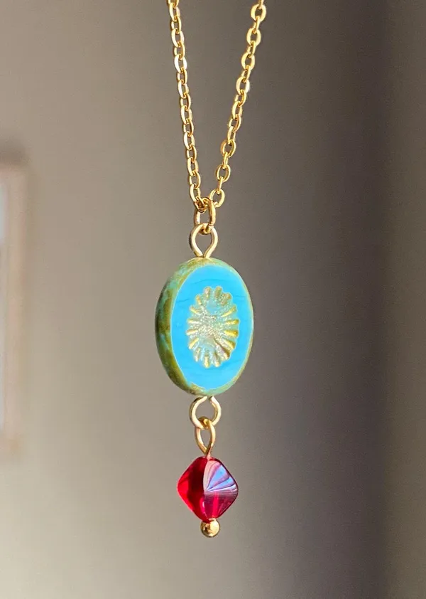 retro vintage chic whimsical style quality Czech glass bead simple necklace🩵 - Image 2
