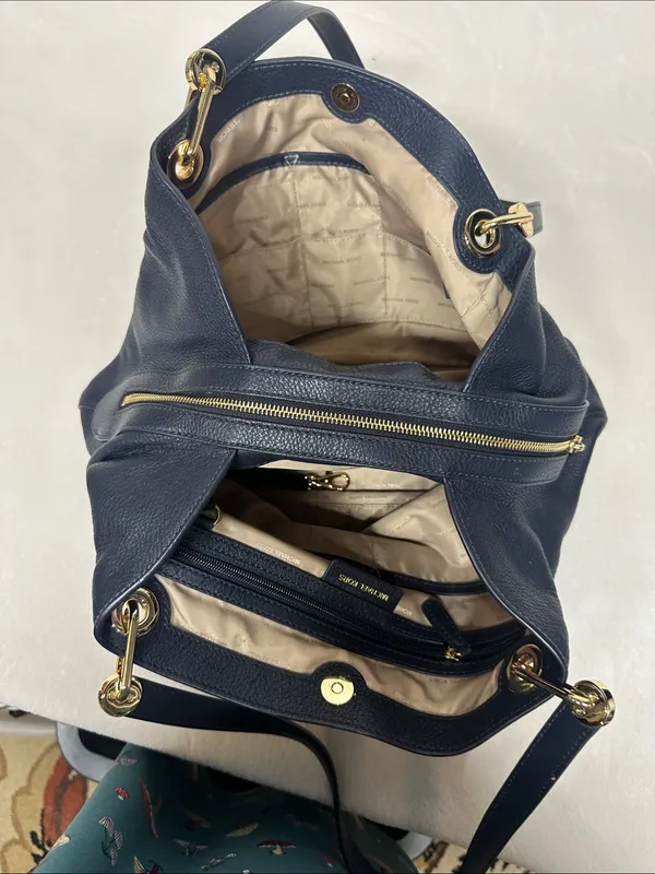 Michael Kors Raven Midnight Pebbled Leather Shoulder Tote Hobo bag - Image 8