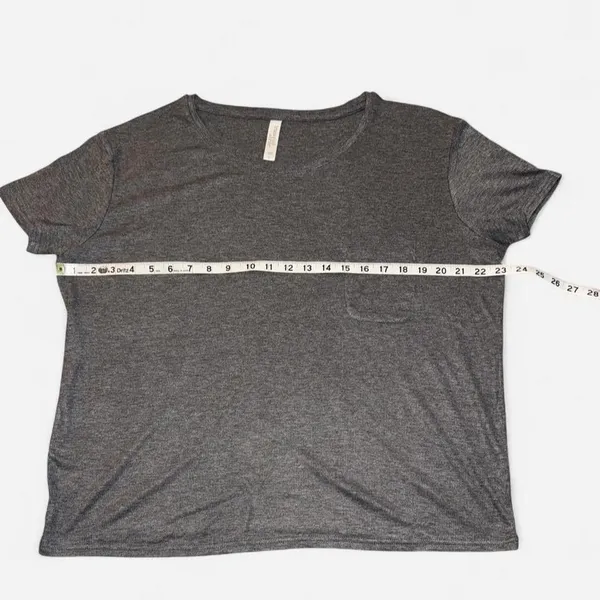 Heather Gray Ribbed Short Sleeve Baby Tee with Pocket, size Large - Image 3