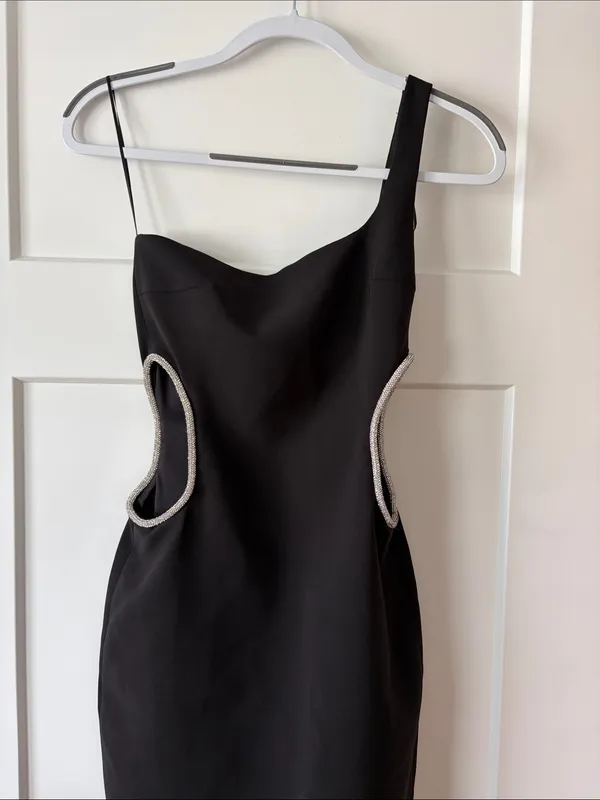 Zara One Shoulder Cut Out Detail Dress NWT - Image 2