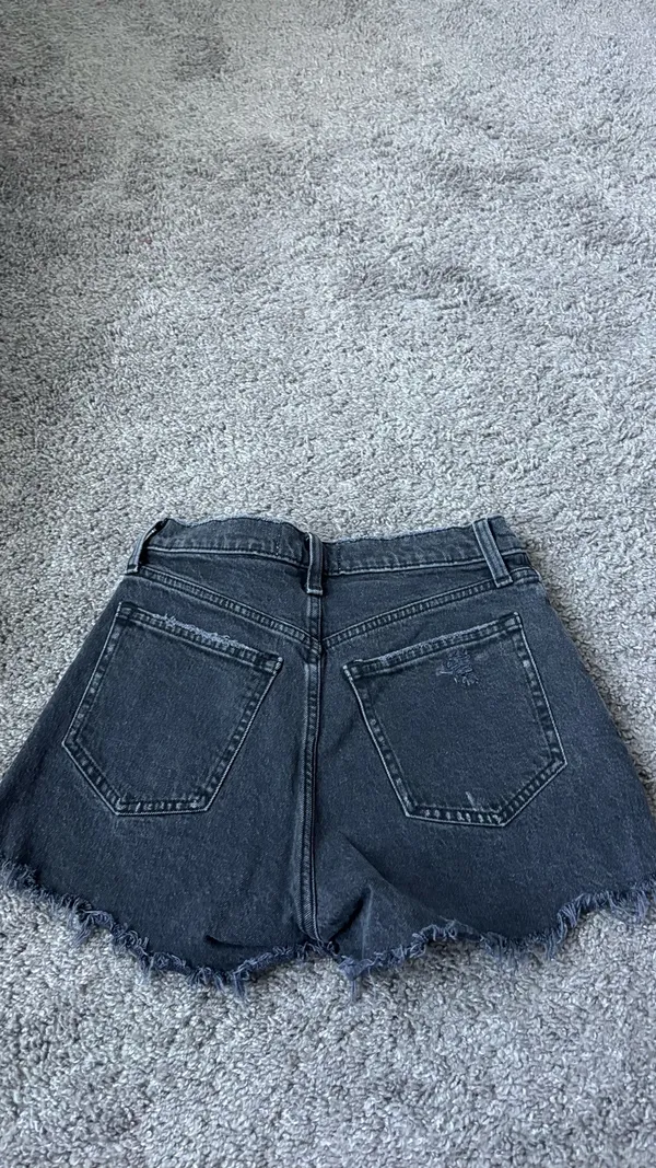 Abercrombie Curve Love The Mom Shorts High-Rise - Image 3