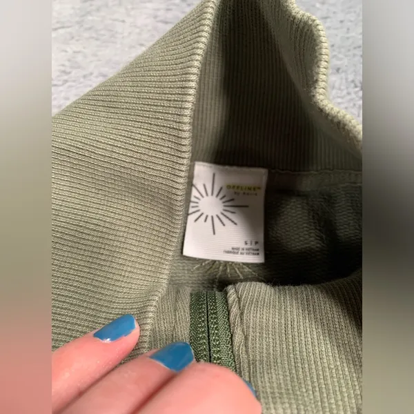 Aerie offline Olive Green Quarter-Zip cropped Pullover small - Image 5