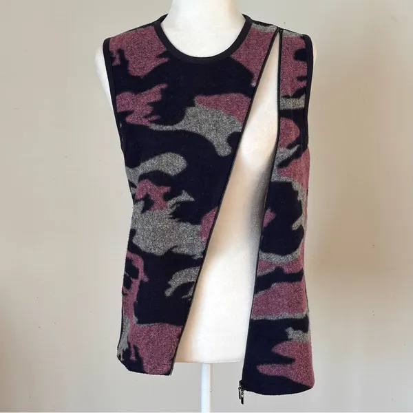 Paniz Wool Camouflage Asymmetrical Zip Vest Size Large - Image 2