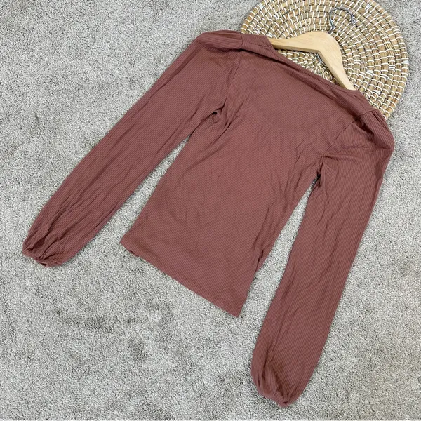 Abercrombie & Fitch Women’s Ribbed Puff Sleeve Longsleeve Shirt in Mauve M - Image 7
