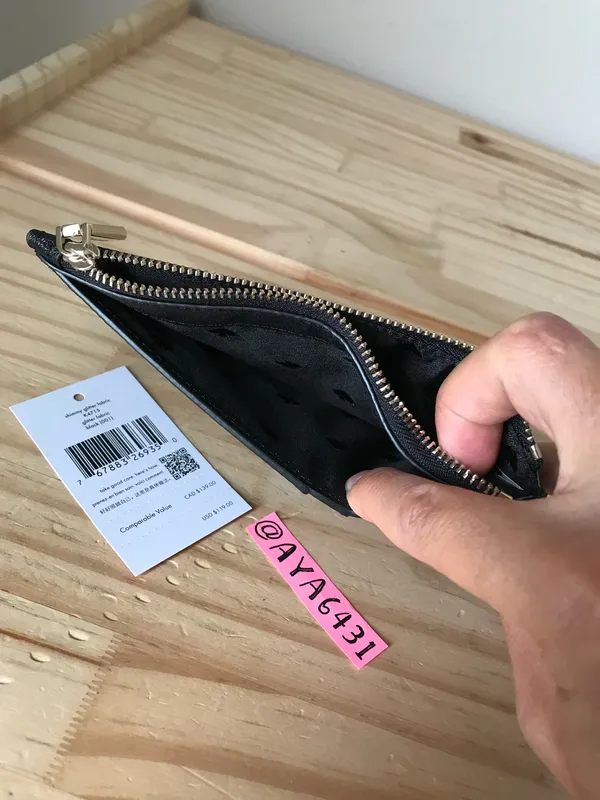 Kate Spade Card Holder - Image 8