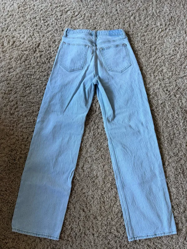 Abercrombie Relaxed Jeans - Image 2