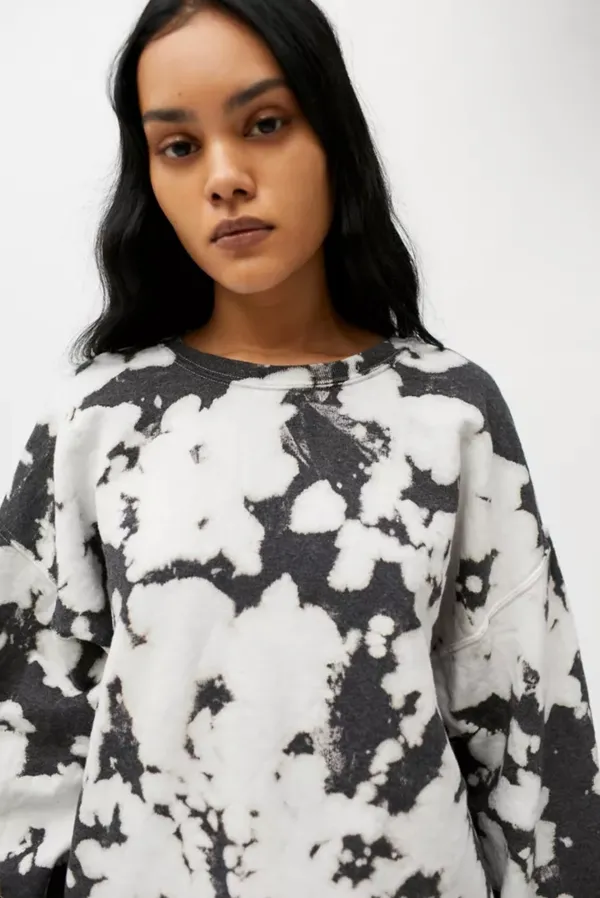 Urban Outfitters renewal crewneck - Image 2