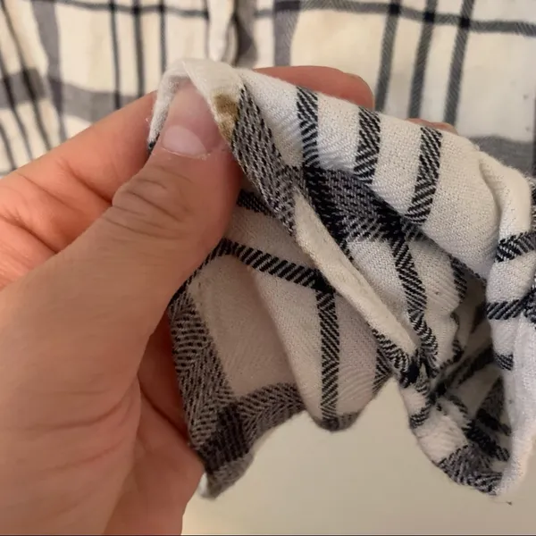 Rails White and Black Plaid Soft Flannel Shirt - Image 4