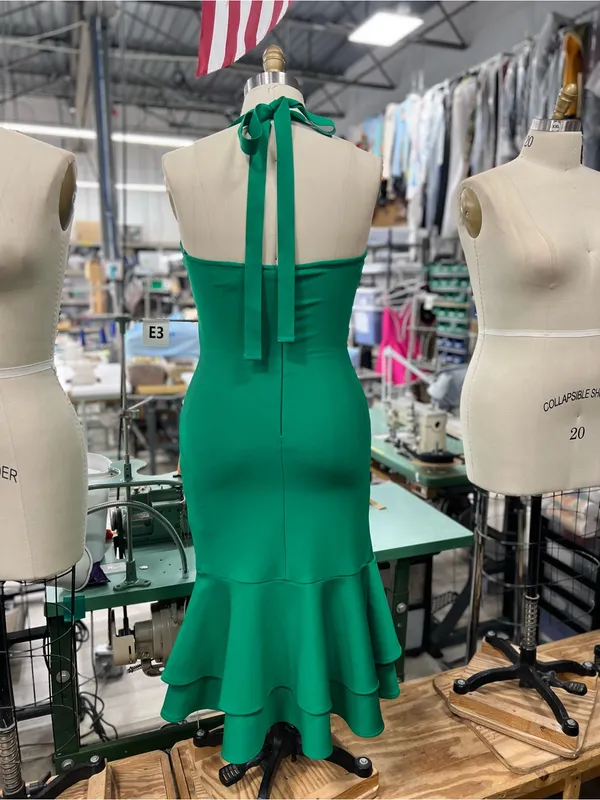 Green Halter Neck Midi Dress with Ruffle Hem XL - Image 5