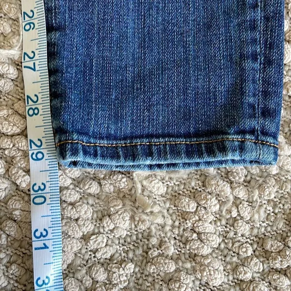 Abercrombie and Fitch Denim Jeans. Size 4R Distressed, medium wash‎ - Image 4