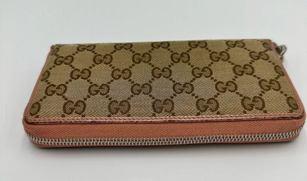 GUCCI GG Supreme Interlocking G Zip-Around Wallet - Image 5
