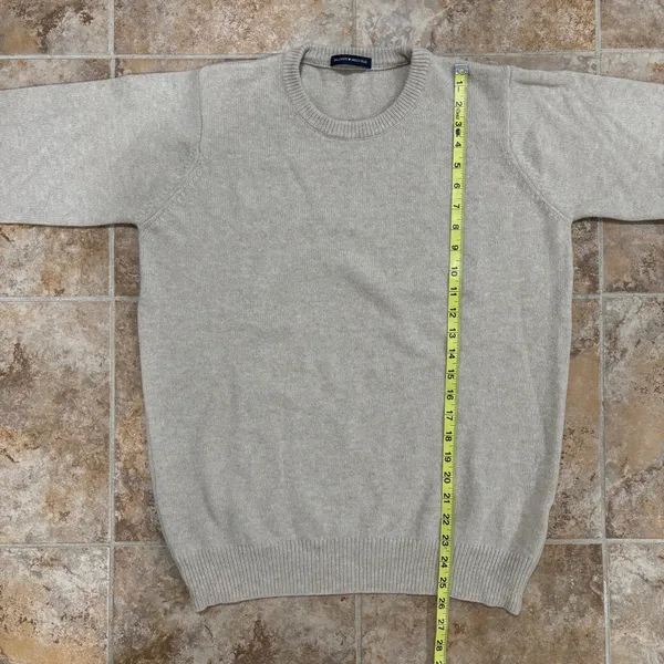 Brandy Melville Tan Wool Sweater - Image 4