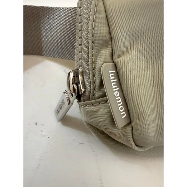 USED Lululemon Everywhere Belt Bag with Long Strap 1L Khaki Downtown Tan Silver - Image 3