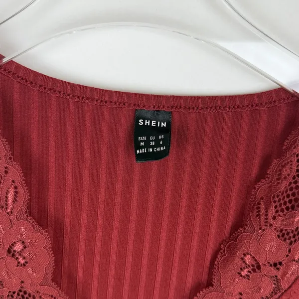 Shein Maroon Lace Panel Rib Knit V-neck Short Sleeve Stretchy T-shirt Top Sz M - Image 4