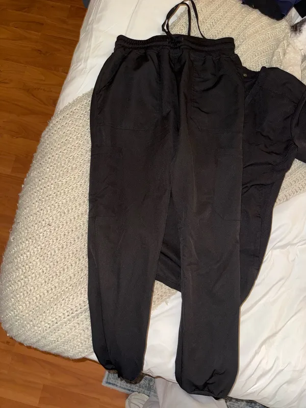 Uniform Advantage Black scrubs - Image 2