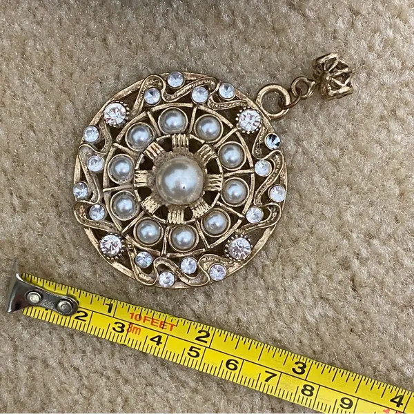Vintage Pendant Gold - Image 3