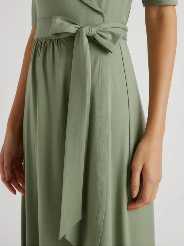 Quince Tencel Jersey Midi Wrap Dress‎ in Sage Size Medium - Image 4