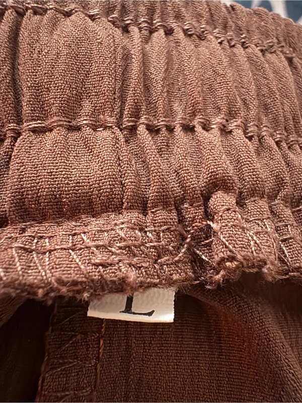 Brown Relaxed Pocket Cropped Pants Size Large - Image 6