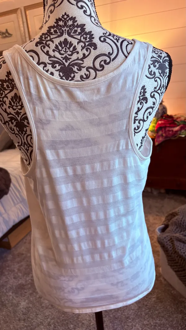 Gap size medium white striped tank top - Image 5