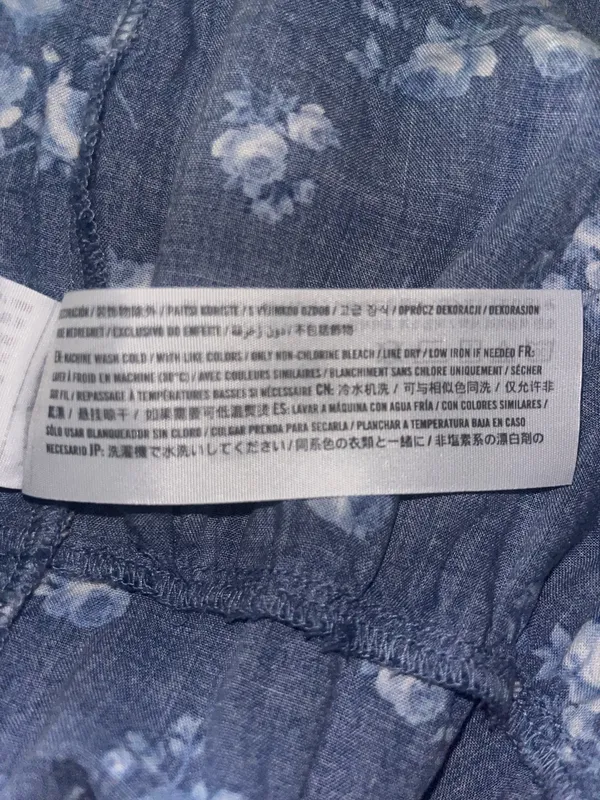 Hollister Dress Floral Blue - Image 5