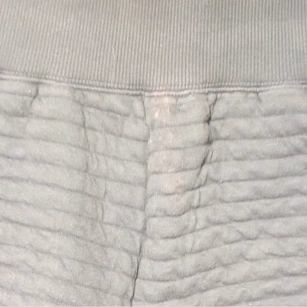 Everlane‎ Grey The Organic Cotton Quilted Short in Slate Size Small Pull On - Image 4